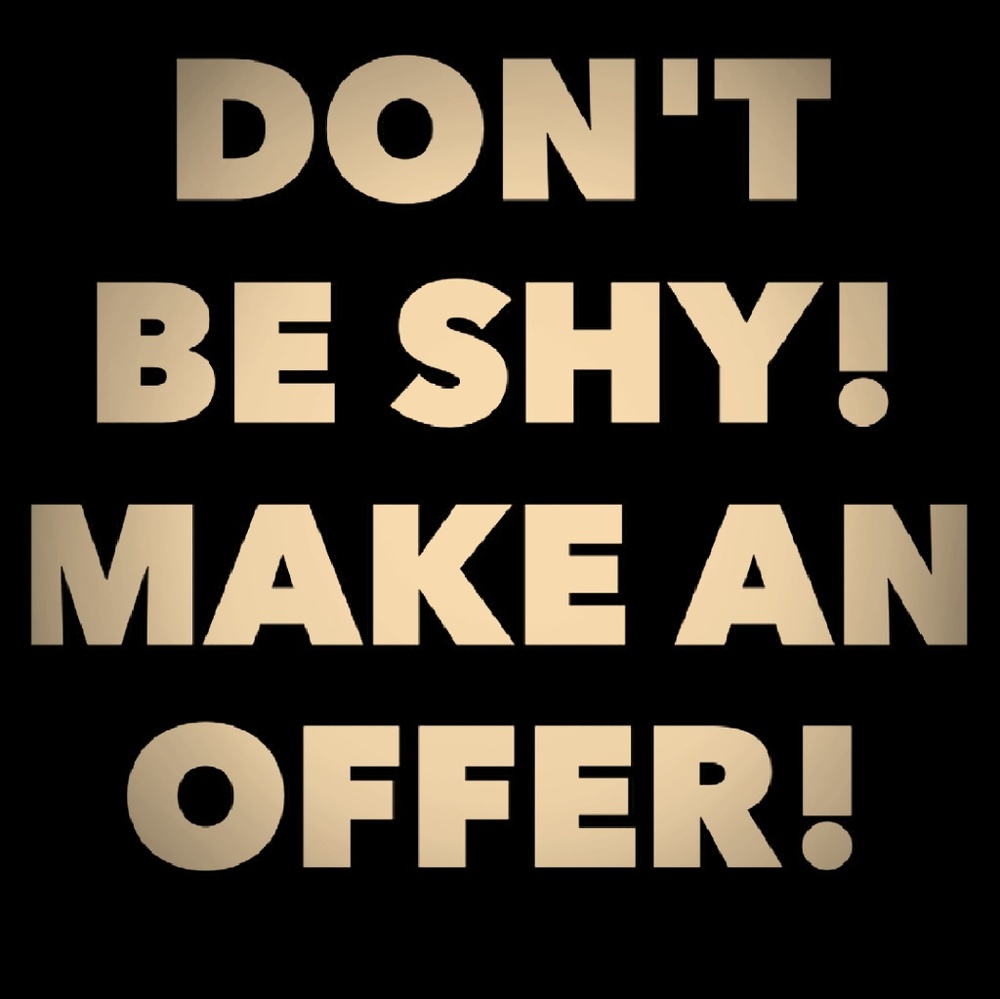 I will accept all reasonable offers! 💜💙